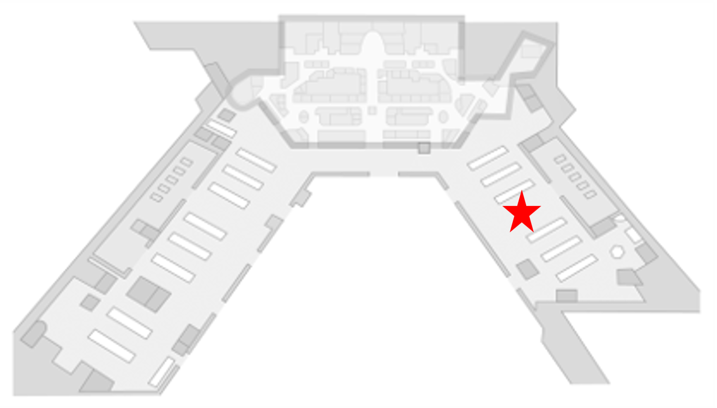 第1ターミナル北ウイング4階（C・Dカウンター間）の画像