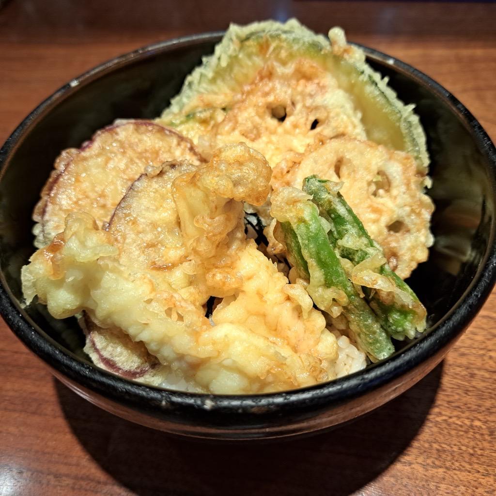 野菜天丼の写真