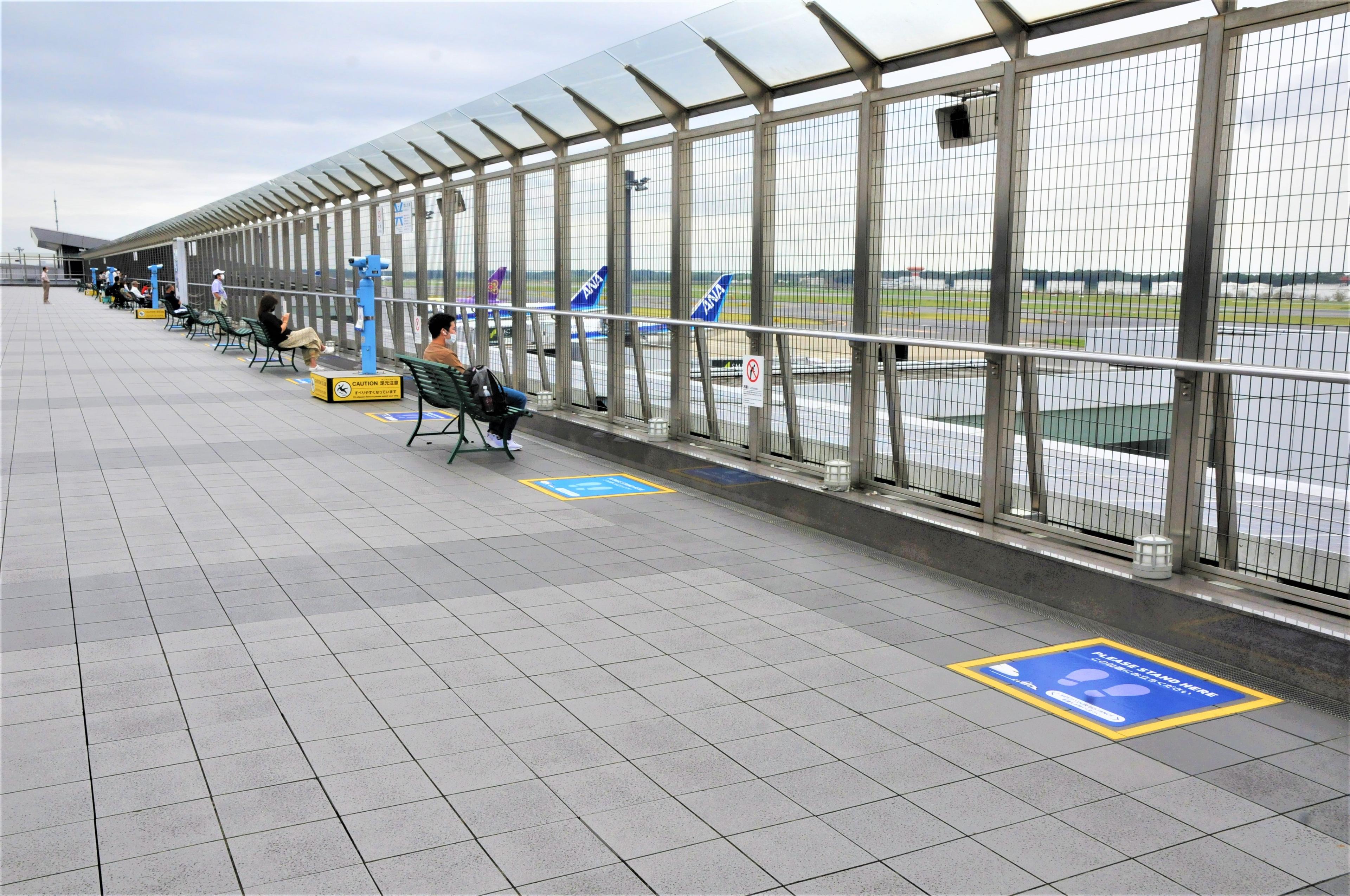 Photos inside the observation deck