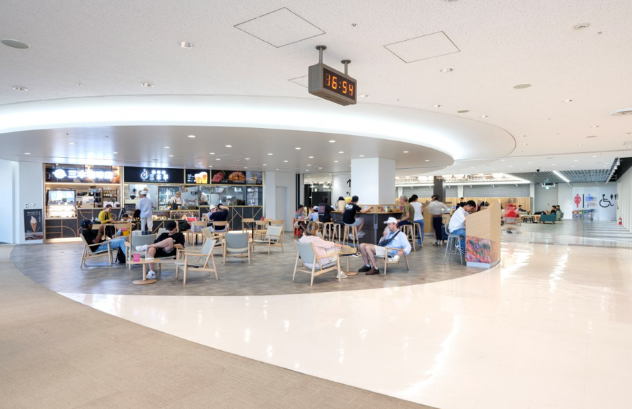 Terminal 3: Expansion of Dining and Seating Areas