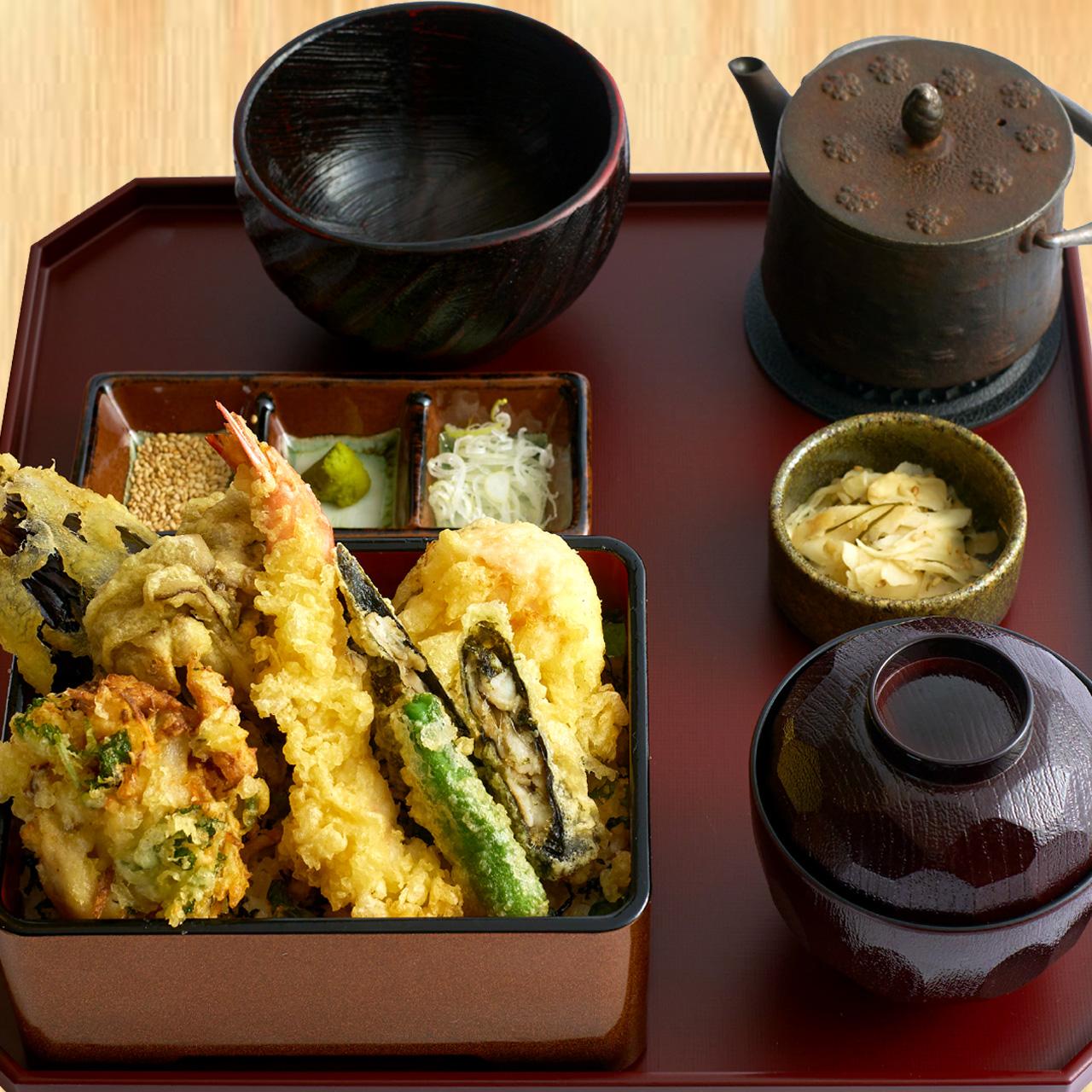 Anago Tempura Mixed Set的照片