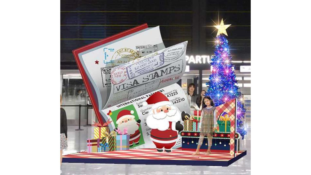 第1ターミナル北ウイング4階（C・Dカウンター間）付近でのクリスマス装飾