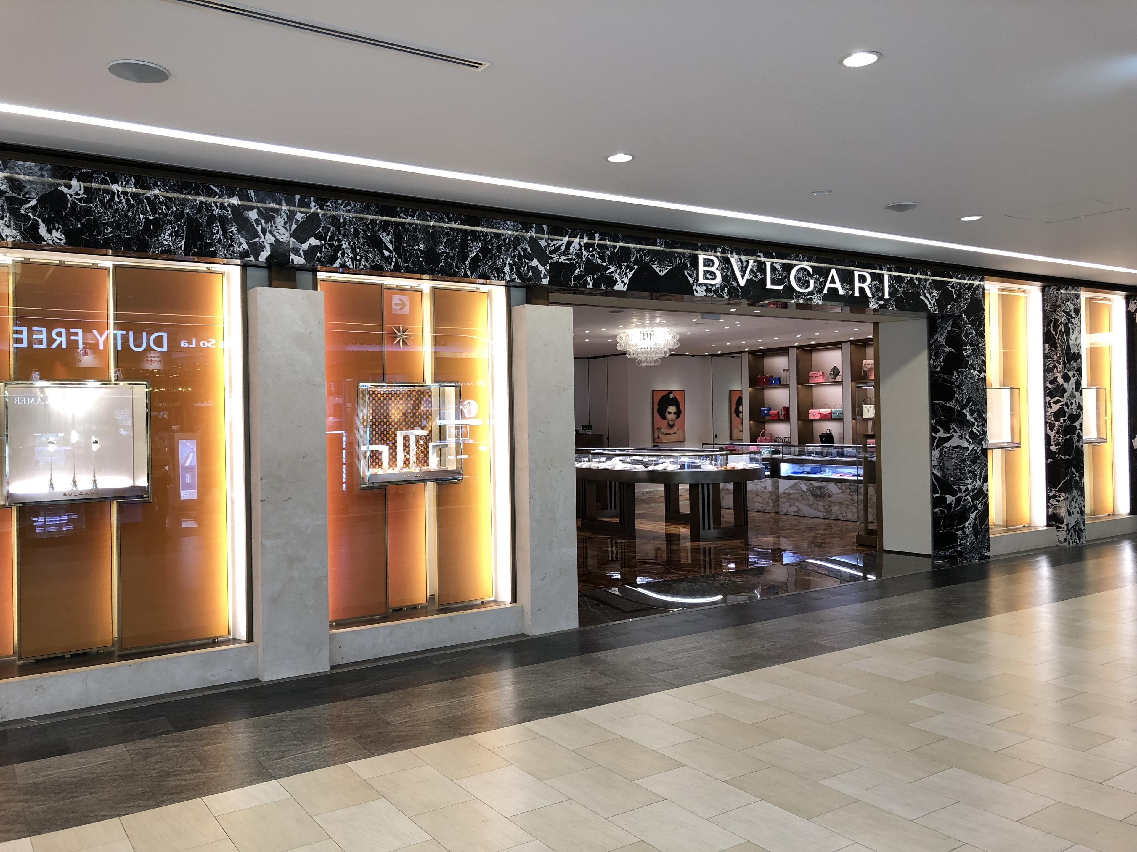 BVLGARI 매장 외관 사진